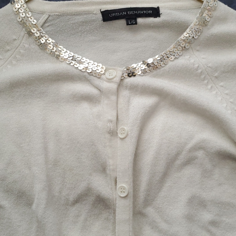 Cardigan - Picture 3 of 3